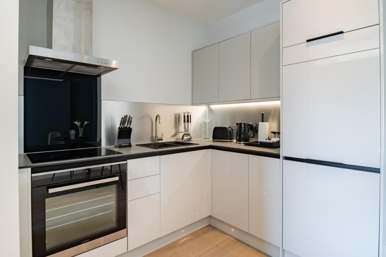 לונדון Queensberry Place By Stayo מראה חיצוני תמונה
